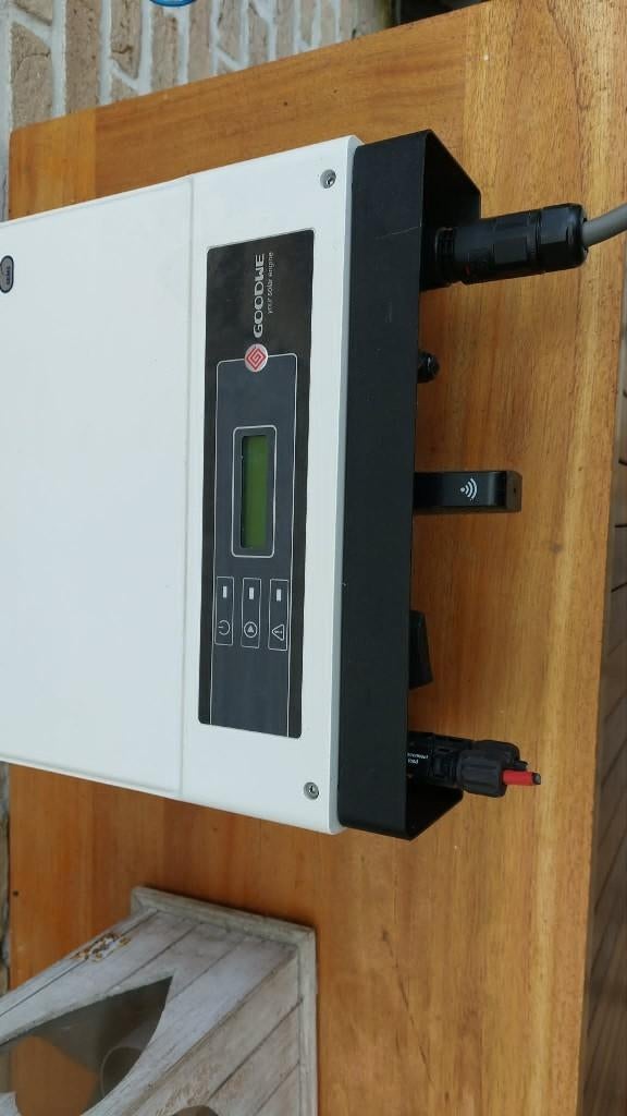 zonnepanelen, Doe-het-zelf en Bouw, Ophalen, Gebruikt, Compleet systeem, 200 wattpiek of meer