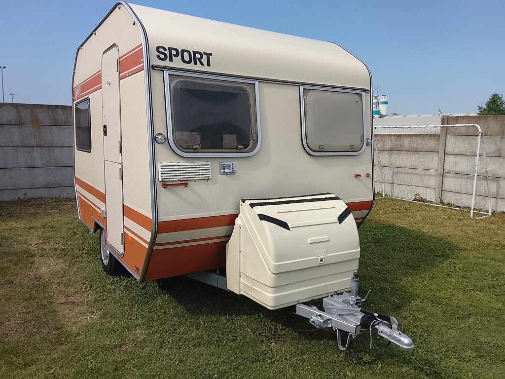 Vintage caravan, Tot en met 2, Dwarsbed, Particulier, 500 - 750 kg