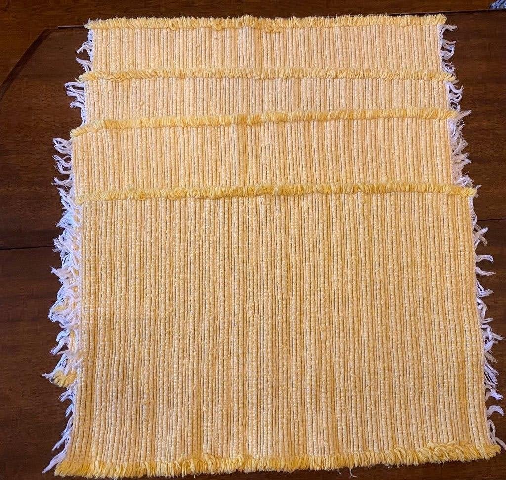 4 sets de table jaune coton, Huis en Inrichting, Tafelkleden, Gebruikt, Ophalen of Verzenden, Katoen, Afwasbaar