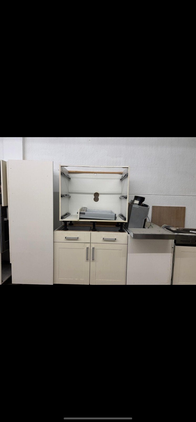 Cuisine equipe 1600 euro, Maison & Meubles, Cuisine | Cuisines complètes, Enlèvement ou Envoi, Utilisé, Cuisine à paroi simple