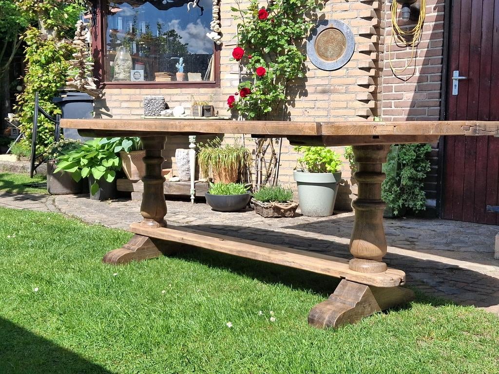 Oude eiken kloostertafel eettafel 240x90.5., Gebruikt, Eikenhout, 200 cm of meer, Vijf personen of meer