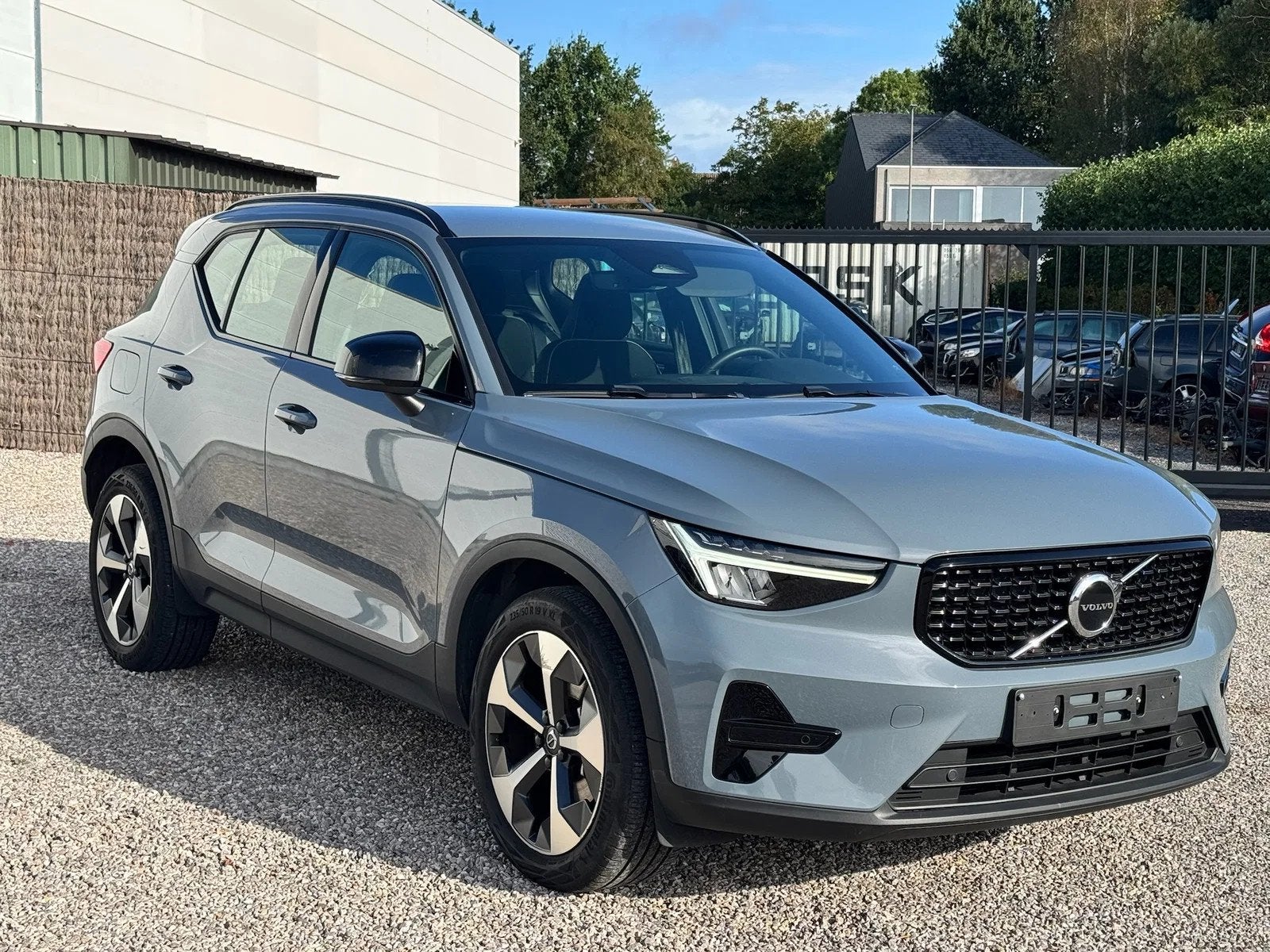 Volvo XC40 B3, PLUS DARK, MILD HYBRIDE, PILOT ASSIST, CAMERA, Achat, Euro 6, Entreprise, Carnet d'entretien
