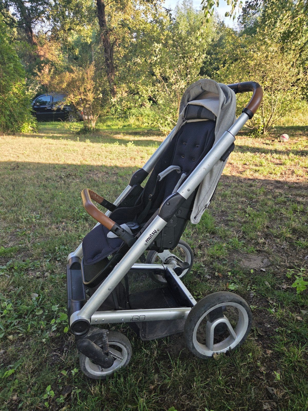 Mutsy iGO met babymand, kinderzitje, regenhoes, voetenzak, Enfants & Bébés, Enlèvement