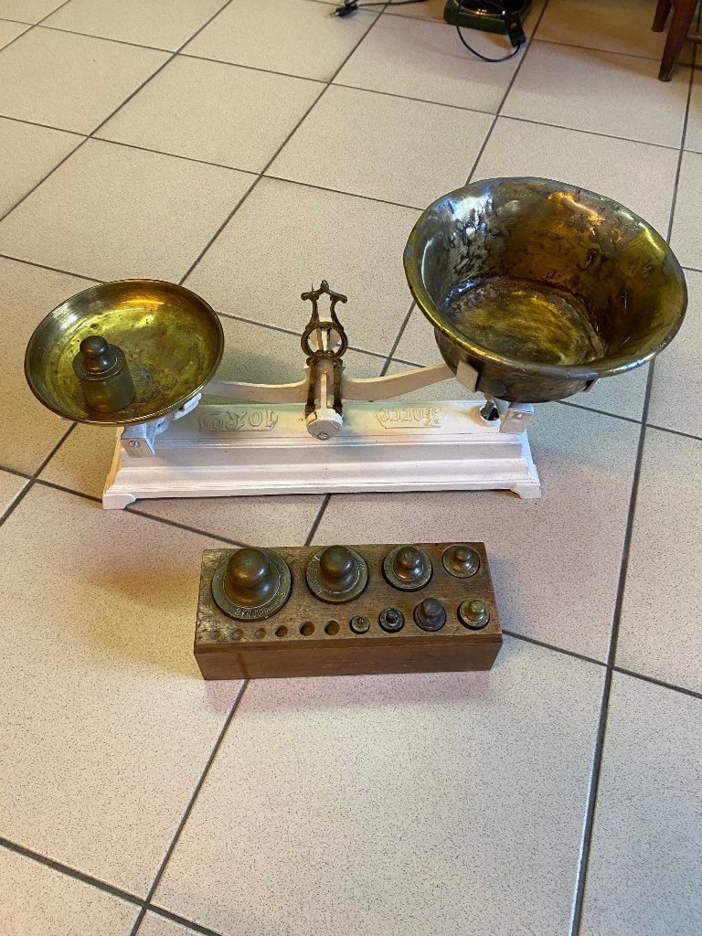 antieke winkelweegschaal, Antiquités & Art, Antiquités | Outils & Instruments, Enlèvement
