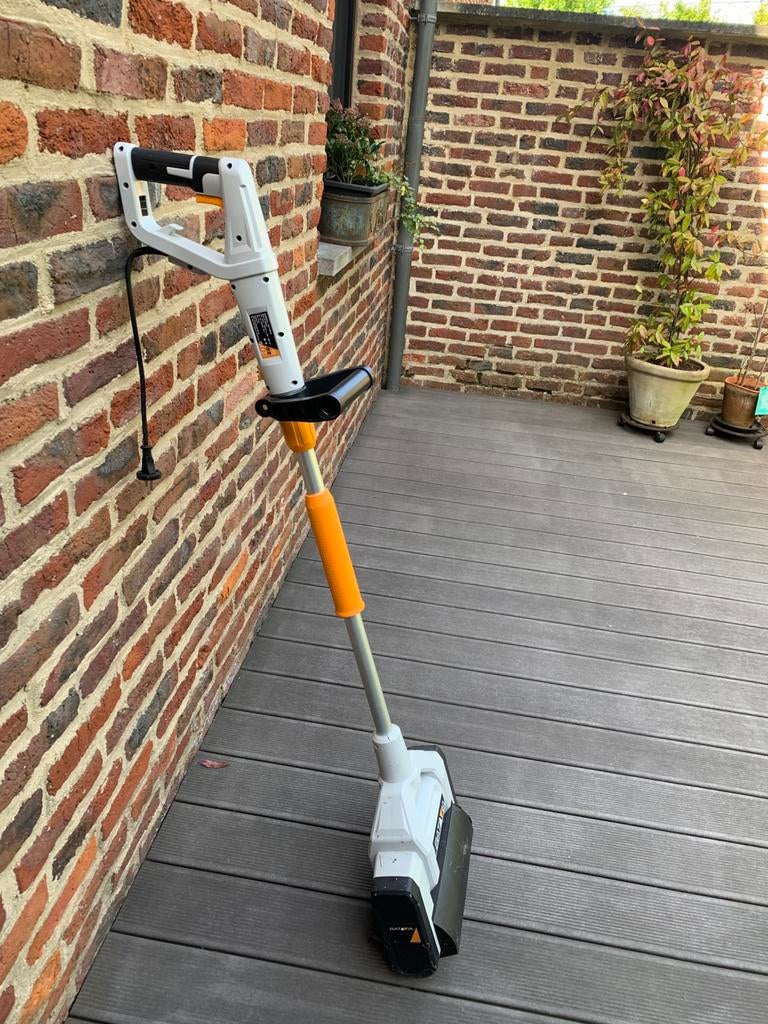 Maxxbrush Brosse électrique Batavia, Articles professionnels, Enlèvement ou Envoi