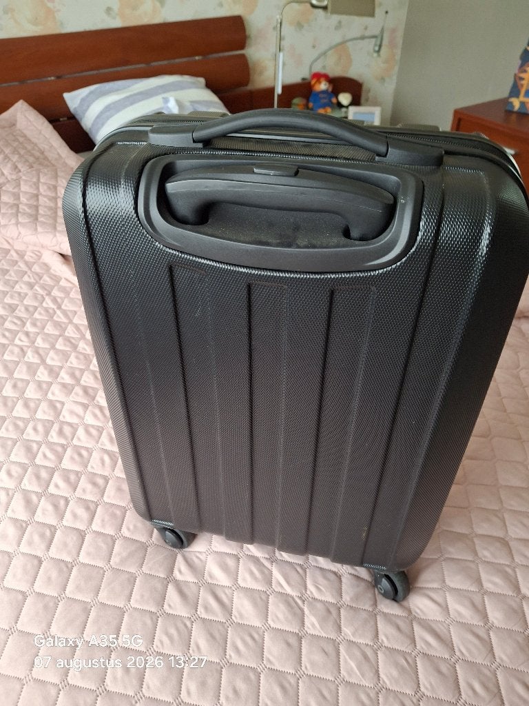 reiskoffer Handbagage, Handtassen en Accessoires, Koffers, Ophalen of Verzenden, Gebruikt, Hard kunststof, Slot