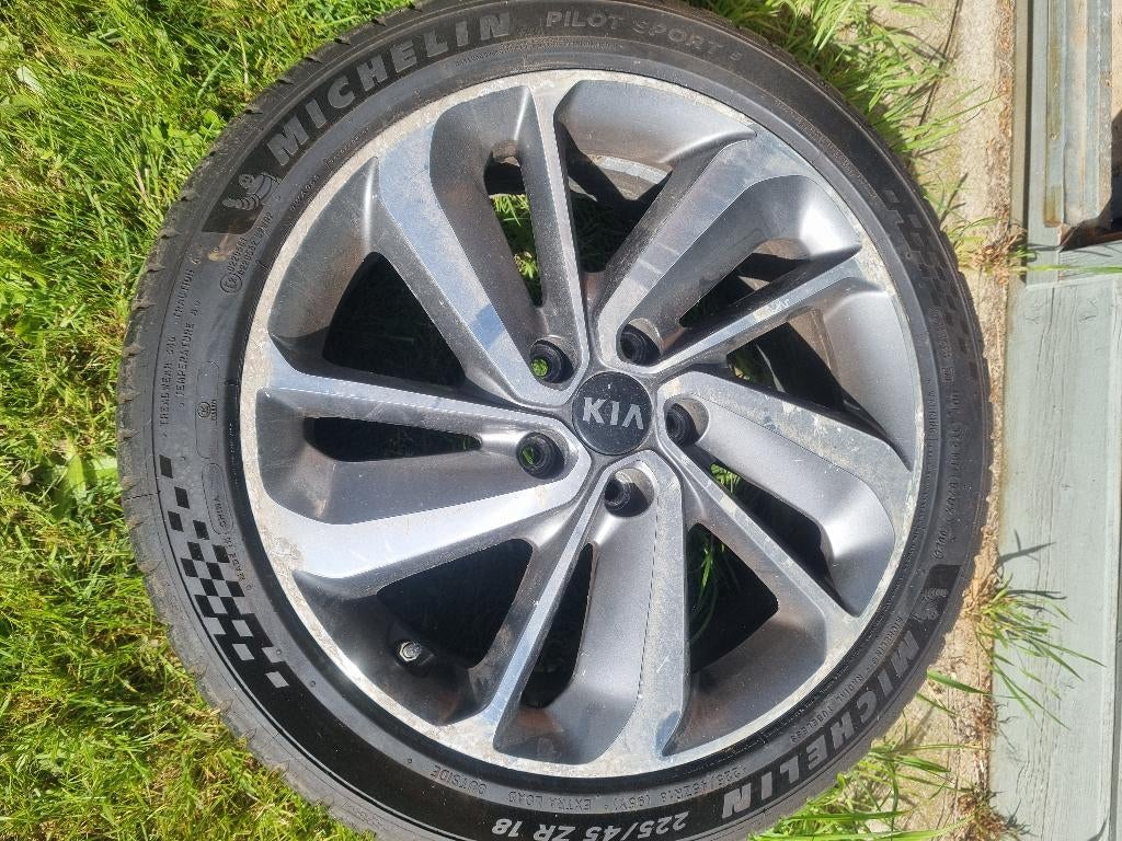 4 x Michelin Pilot Sport 5 225/45 ZR 18 (95Y) banden, Auto-onderdelen, Banden en Velgen, Ophalen, 18 inch, Nieuw, Band(en)