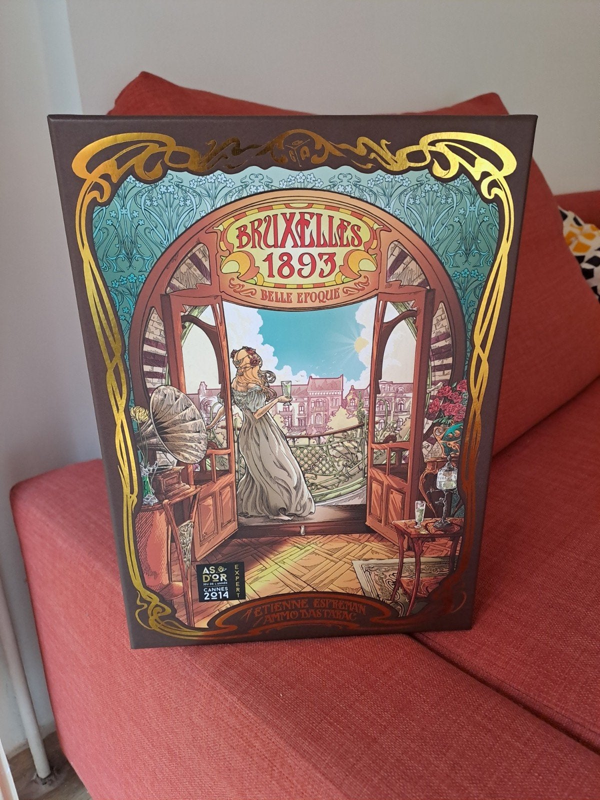 Brussel 1893: Belle Époque, Ophalen