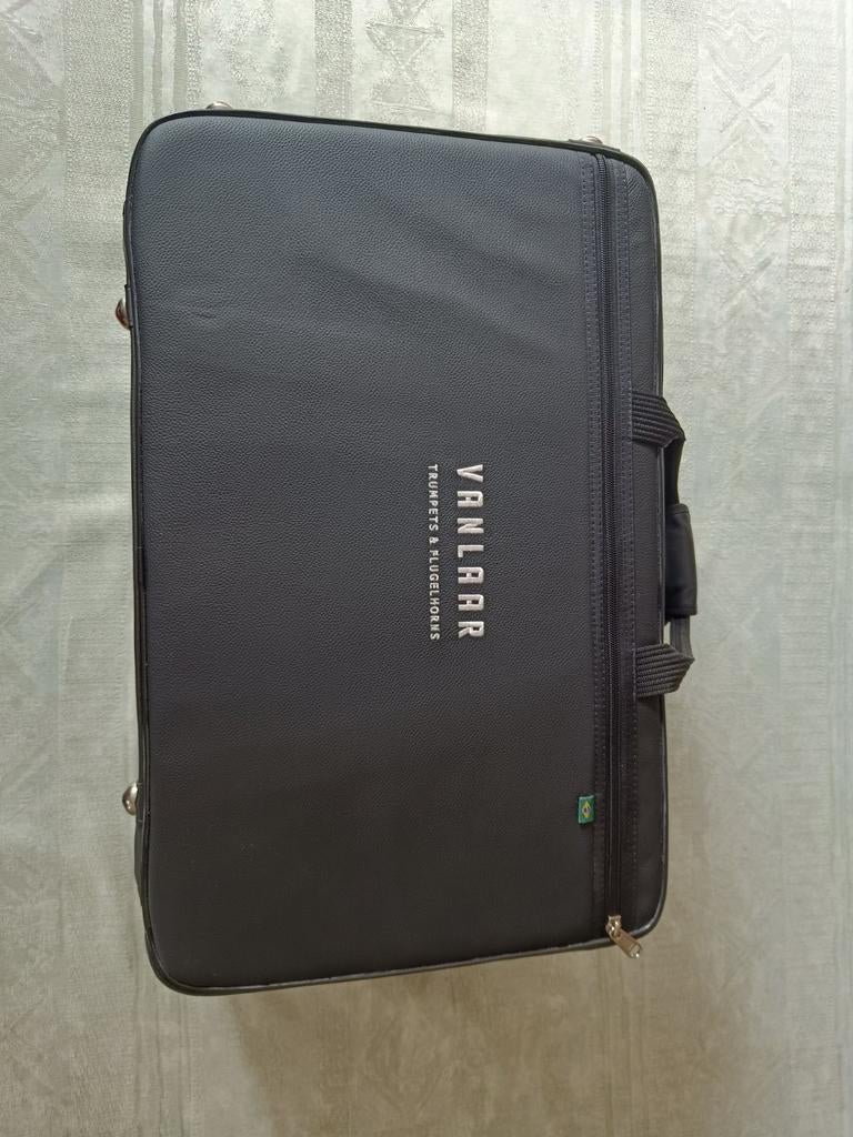 Van Laar trompet R1 met koffer te koop, Muziek en Instrumenten, Ophalen, Trompet
