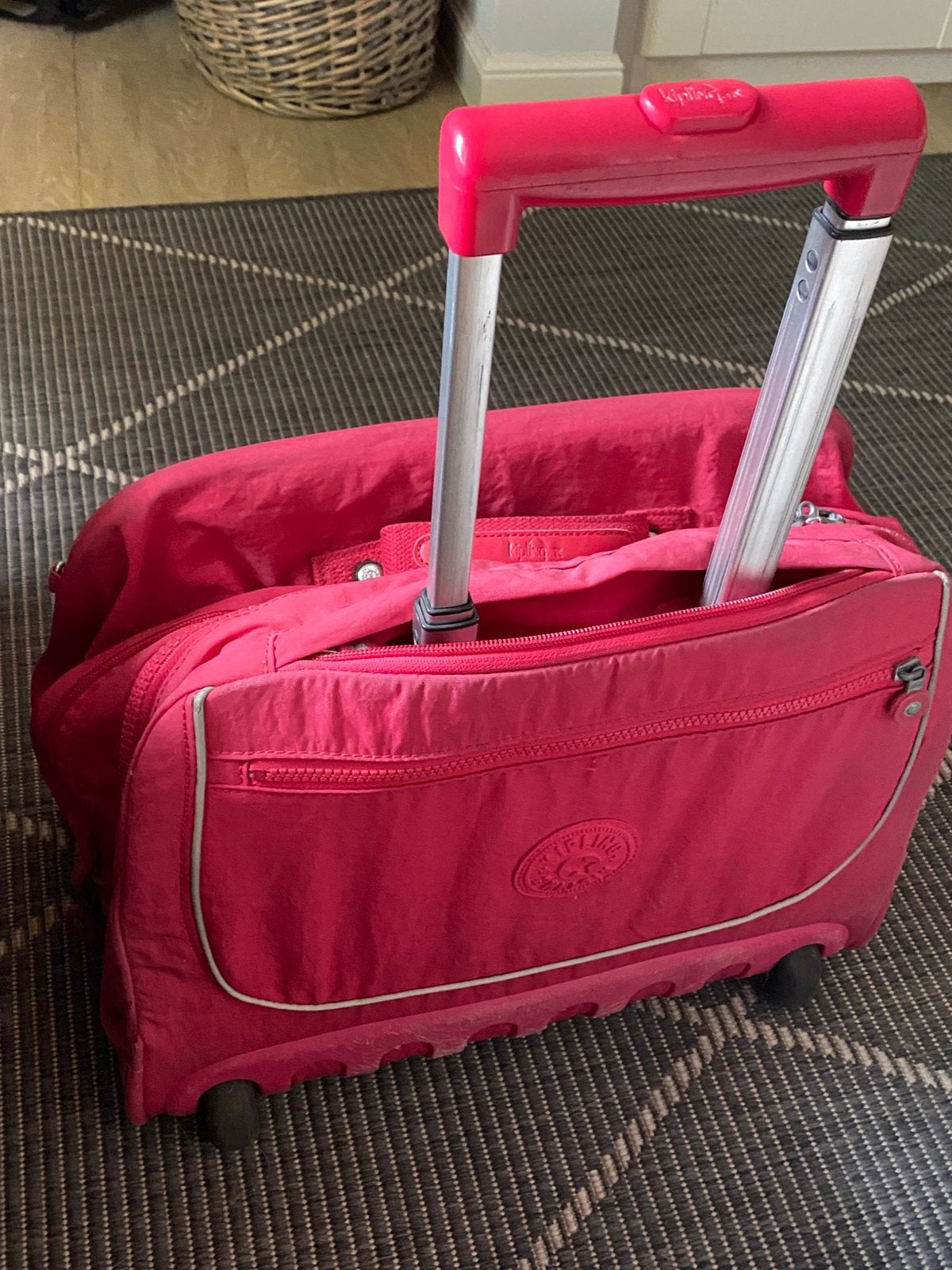 Roze kipling trolly boekentas, Handtassen en Accessoires, Tassen | Schooltassen, Ophalen, Zo goed als nieuw, Roze