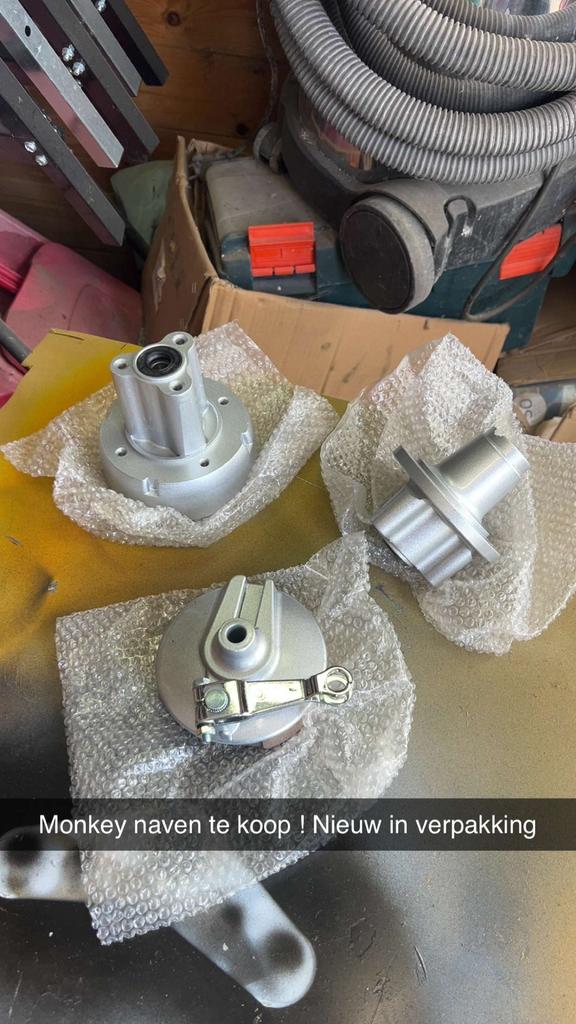 Monkey naven set (nieuw !), Enlèvement