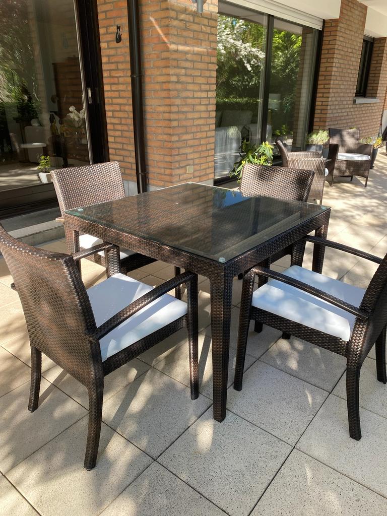 Magnifique table et chaises de jardin à vendre, Chaise, Comme neuf, Synthétique, Sets de jardin