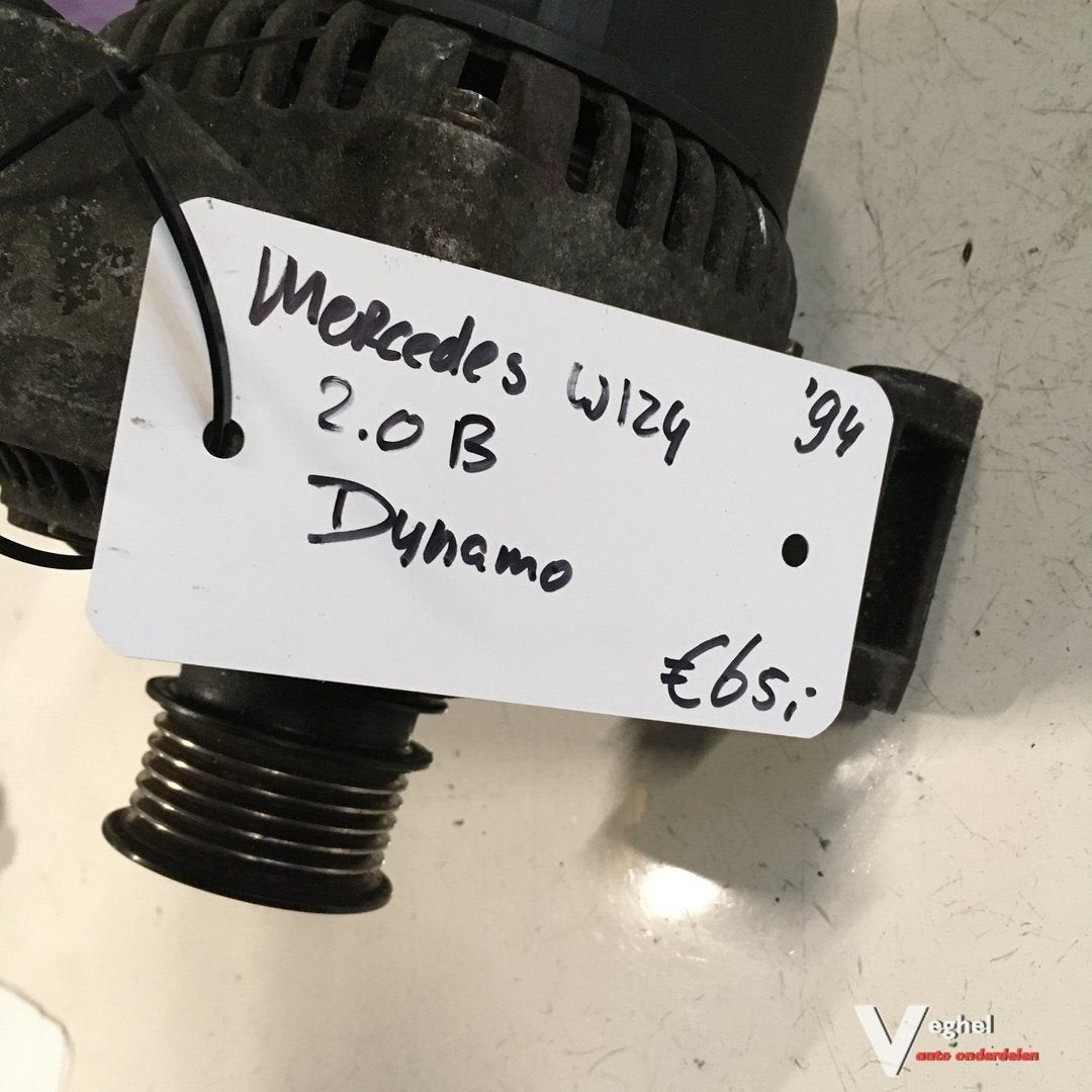 Mercedes W124 2.0 Benzine 1994 Dynamo 0 123 320 044   14v, Gebruikt, -, -, Ophalen of Verzenden