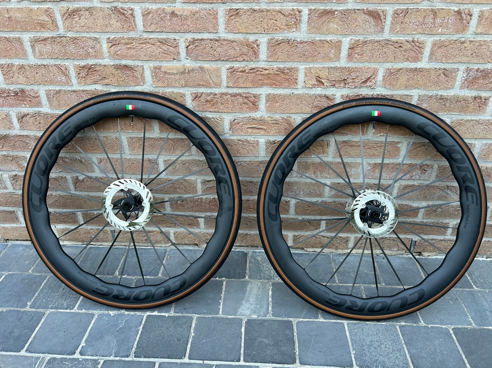 Cuore wielset (ceramische lagers), Fietsen en Brommers, Ophalen, Zo goed als nieuw, Carbon