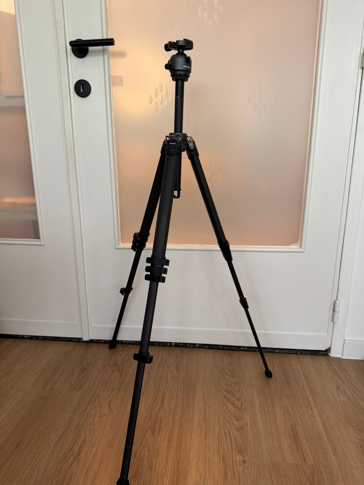 Neewer LT38 155cm carbon fiber tripod, Ophalen of Verzenden, Zo goed als nieuw