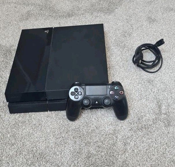 Ps4 500GB inclusief controller en stroomkabel., Games en Spelcomputers, Ophalen