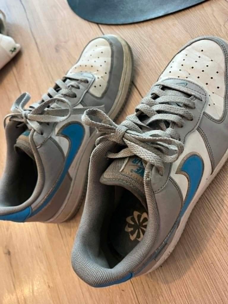sneakers heren nike air wit blauw 44, Kleding | Heren, Schoenen, Blauw, Nike, Ophalen of Verzenden, Sneakers