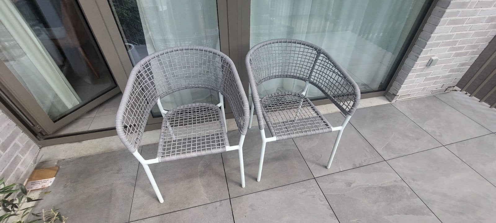 chaises de patio, Enlèvement