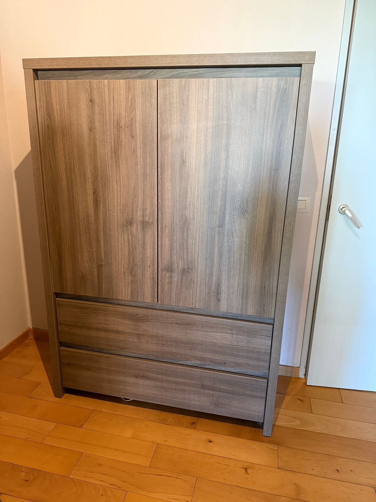 Barkast, Huis en Inrichting, Ophalen, 100 tot 150 cm, Met lade(s), Zo goed als nieuw