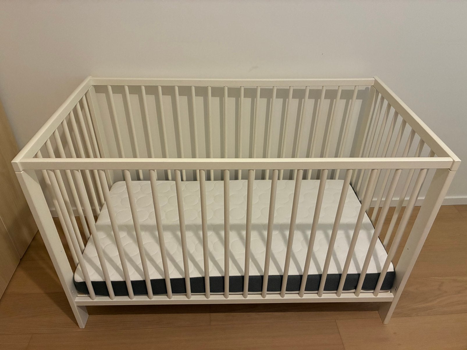 Babybed ledikant ikea gulliver met matras himlavalv, Enlèvement, Comme neuf, Lit