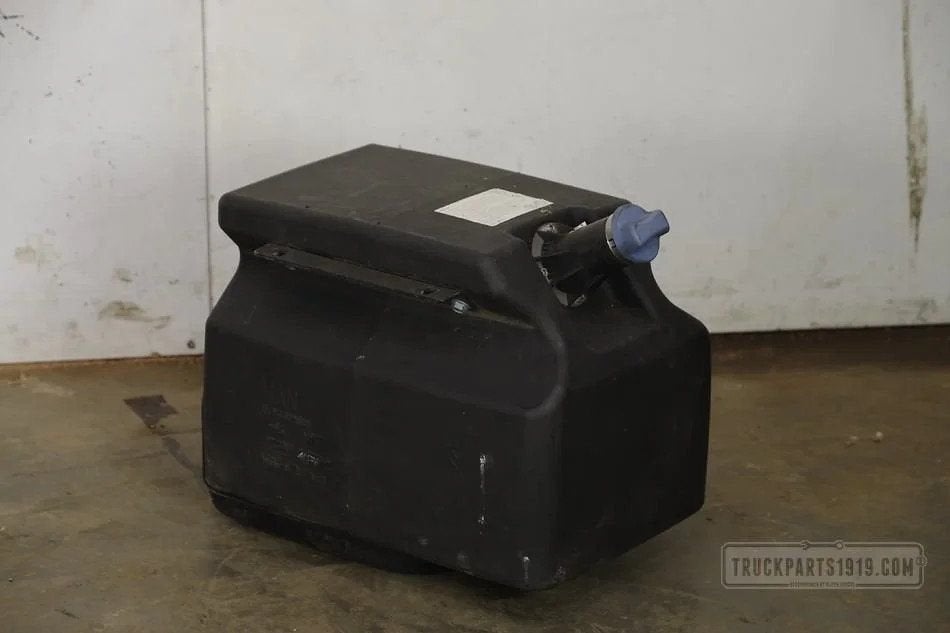 MAN Exhaust System AdBlue Tank 40L., Enlèvement, Utilisé