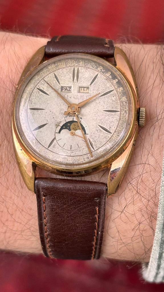 Singer swiss triple date, Bijoux, Sacs & Beauté, Montres | Hommes, Montre-bracelet, Acier, Enlèvement ou Envoi