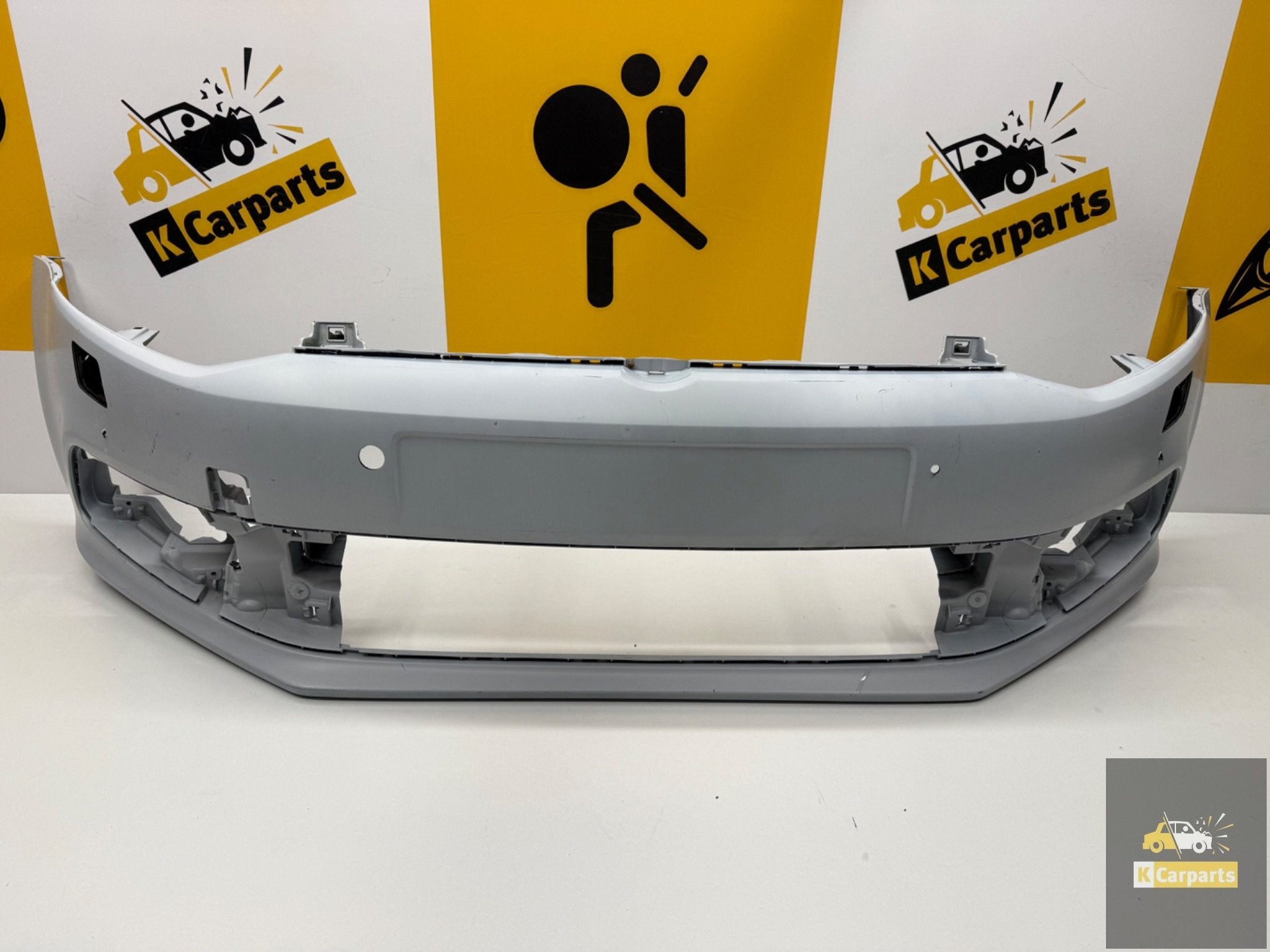 Volkswagen Vw Polo 6C Voorbumper KLS 4xPDC 6C0807221 bumper, Gebruikt, Volkswagen AG, Vw@volkswagen.de, Bumper