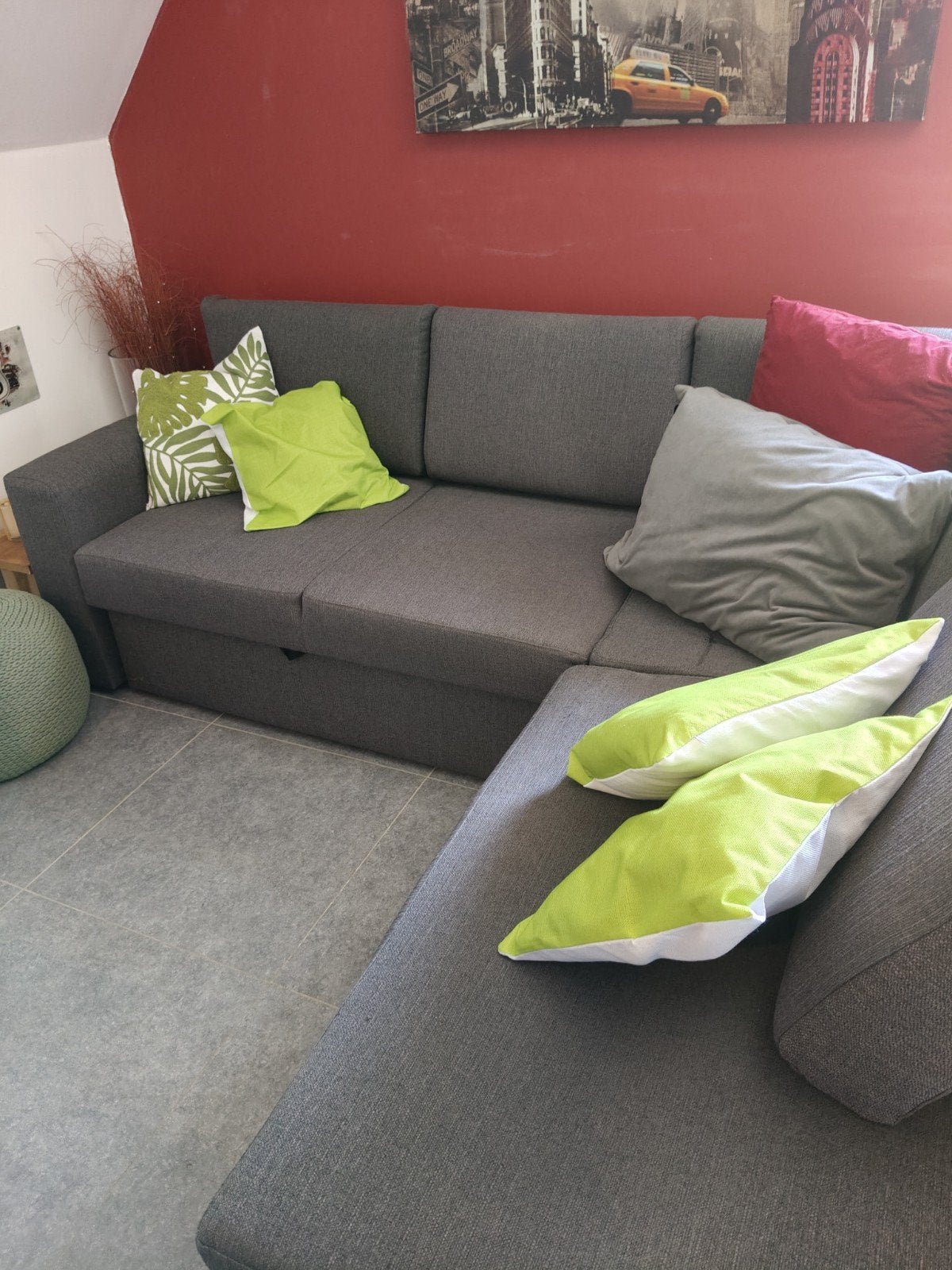 Grijze hoekzetel/bed, Huis en Inrichting, Zetels | Zetels, Ophalen