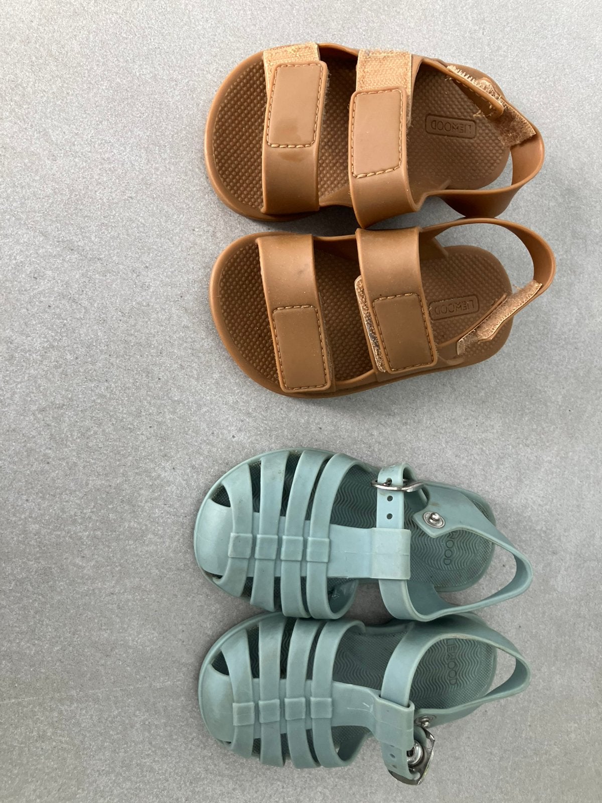 Set van watersandalen merk Liewood maat 21 groen/caramel, Kinderen en Baby's, Babykleding | Schoentjes en Sokjes, Ophalen, Zo goed als nieuw
