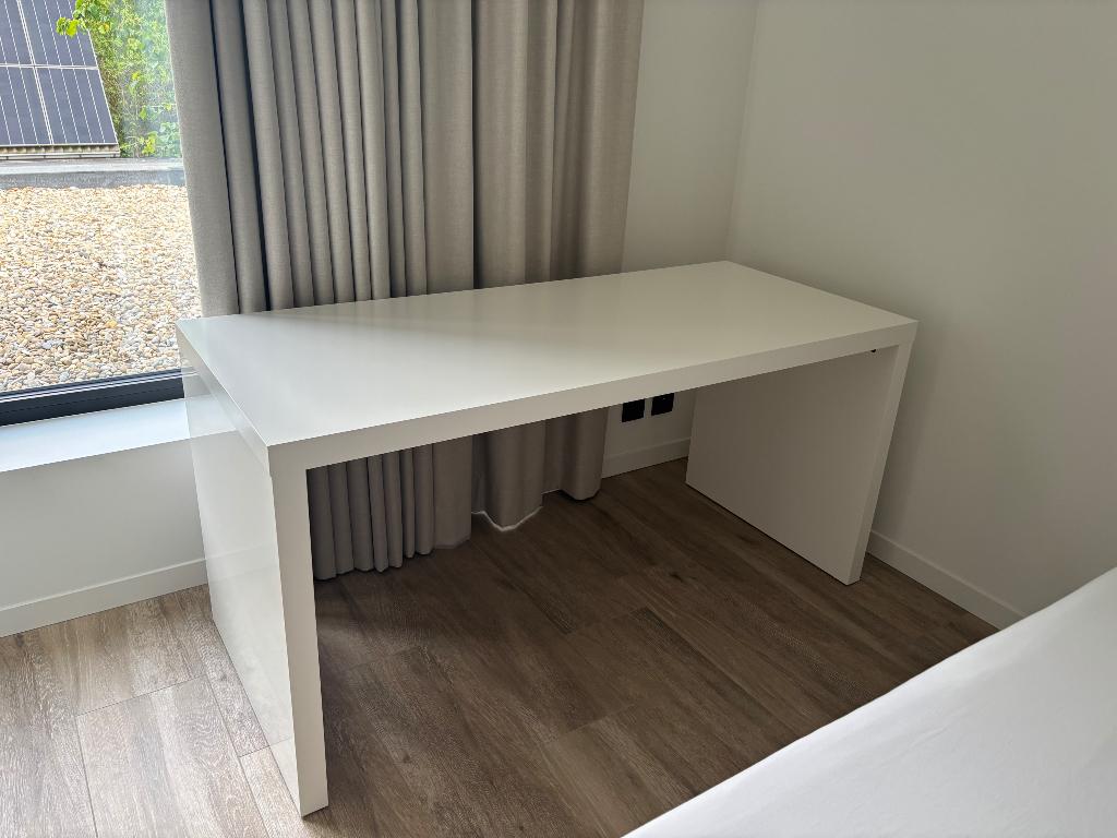 Bureau IKEA, Huis en Inrichting, Bureaus, Ophalen, Gebruikt, 150 cm, 65 cm