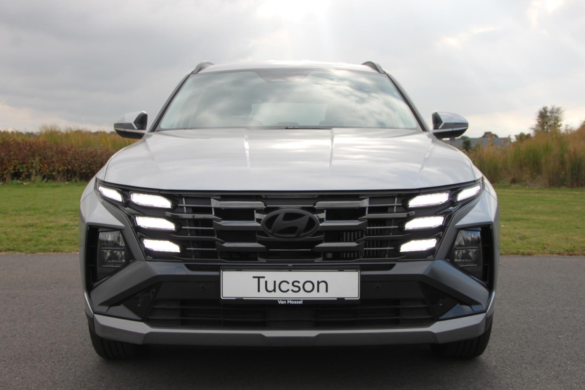 Hyundai Tucson 1.6 T-GDi 48V Feel 7-DCT | GARANTIE TOT 11/20, Auto's, Hyundai, Dealer onderhouden, Stof, Gebruikt, Zwart