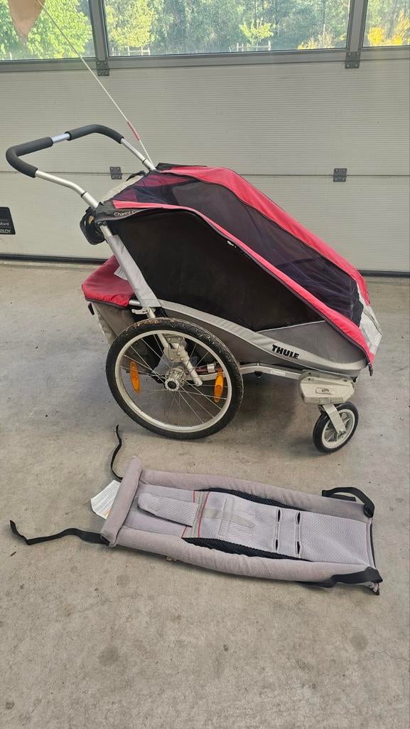 Remorque pour vélo Thule Cougar avec écharpe pour bébé, 40 à 60 kg, Enlèvement, Utilisé, Suspension