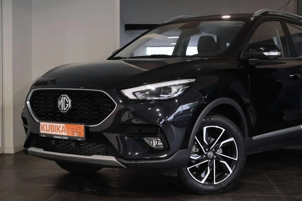 MG ZS ZS 1.0 T-GDi Luxury Leder Navi Dodehoek LijnA Camera G, Auto's, Automaat, 1730 kg, Parkeersensor, Gebruikt