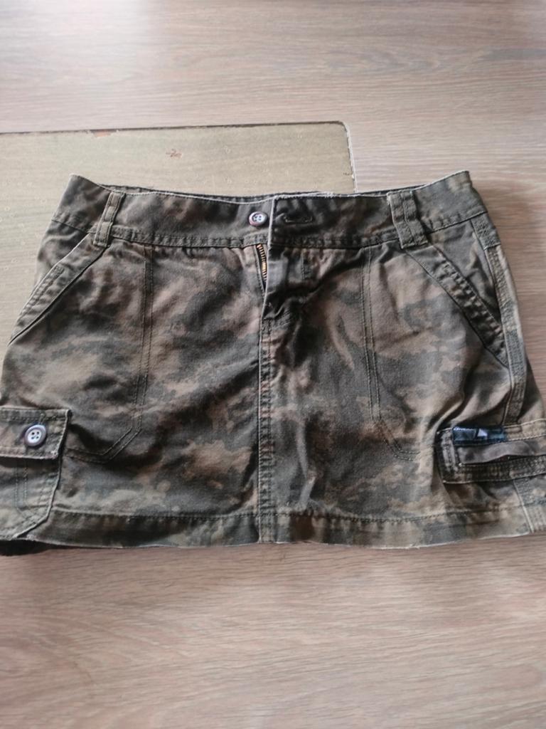 Nieuw kort rokje xs o neill, Kleding | Dames, Rokken, Ophalen