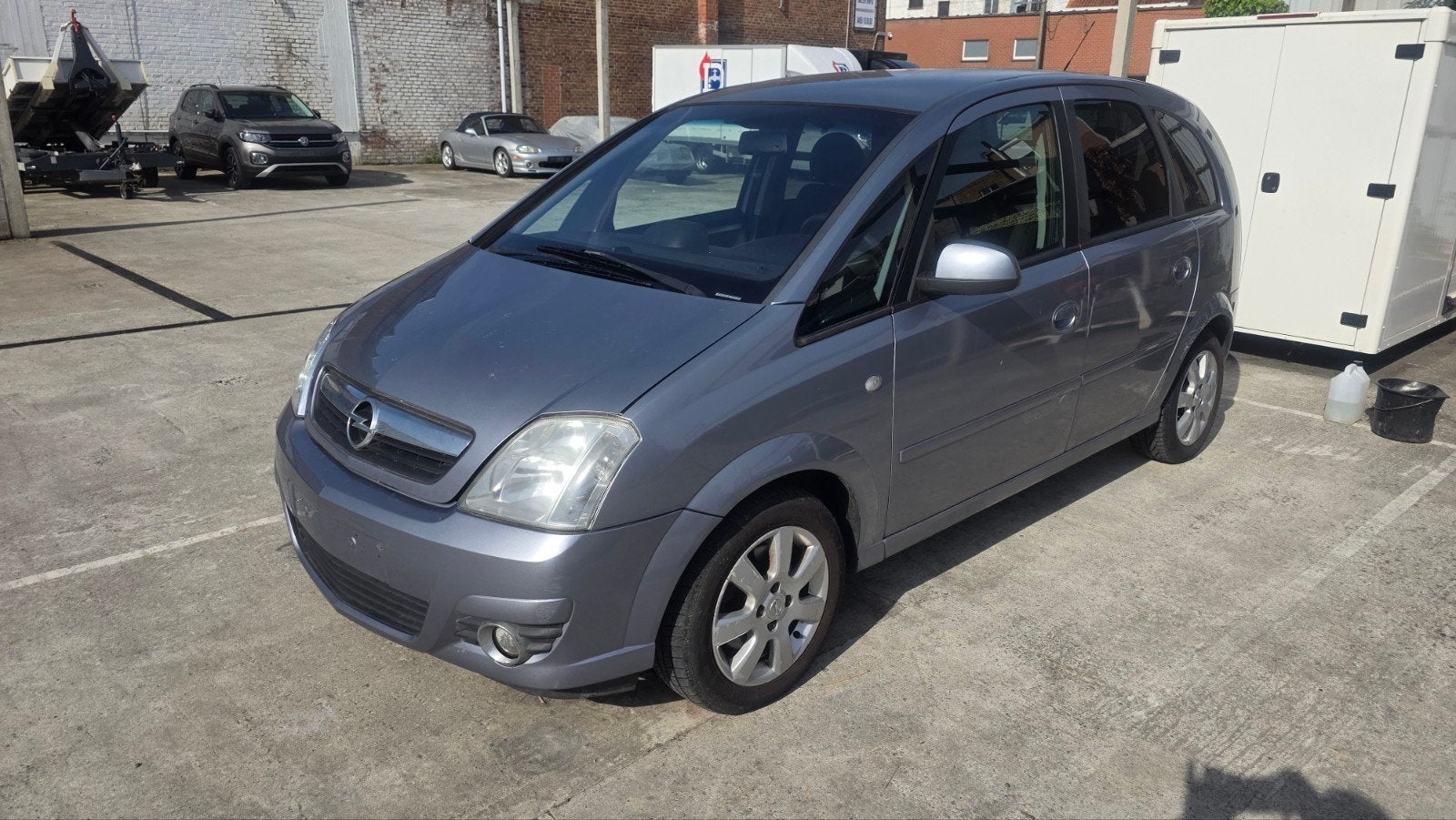Opel Meriva Cosmo Automaat

Airco 107000km met keuring

2010, Autos, Noir, 5 portes, 5 places, Automatique