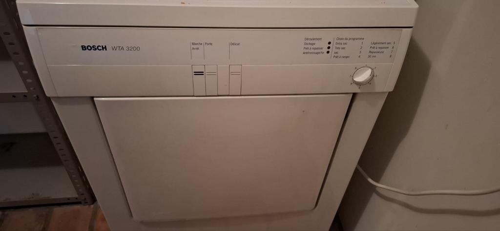 Droogkast, Elektronische apparatuur, Ophalen