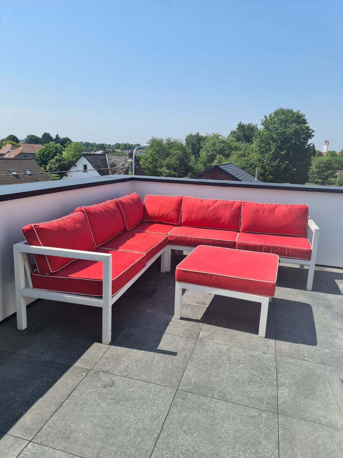 Salon de terrasse blanc et rouge, Jardin & Terrasse, 5 places, Banque, Aluminium, Comme neuf