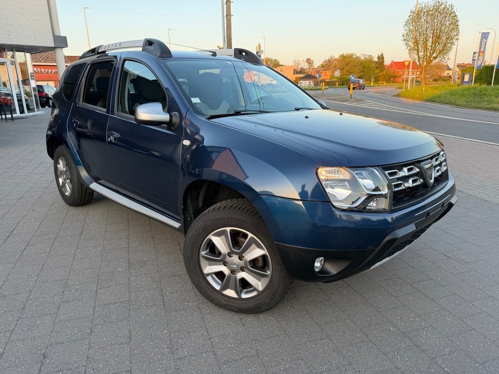 Dacia Duster 1,6 benzine + LPG - ONLY EXPORT, Auto's, Dacia, Euro 6, Duster, Bedrijf, Handgeschakeld