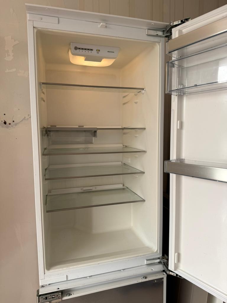 Inbouw frigo siemens, Elektronische apparatuur, Koelkasten en IJskasten, Ophalen, Gebruikt