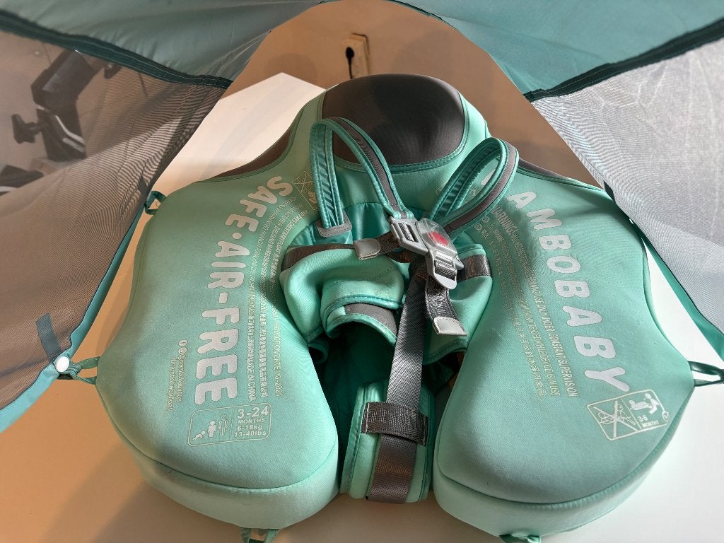 Mambobaby zwemband, Enlèvement, Utilisé