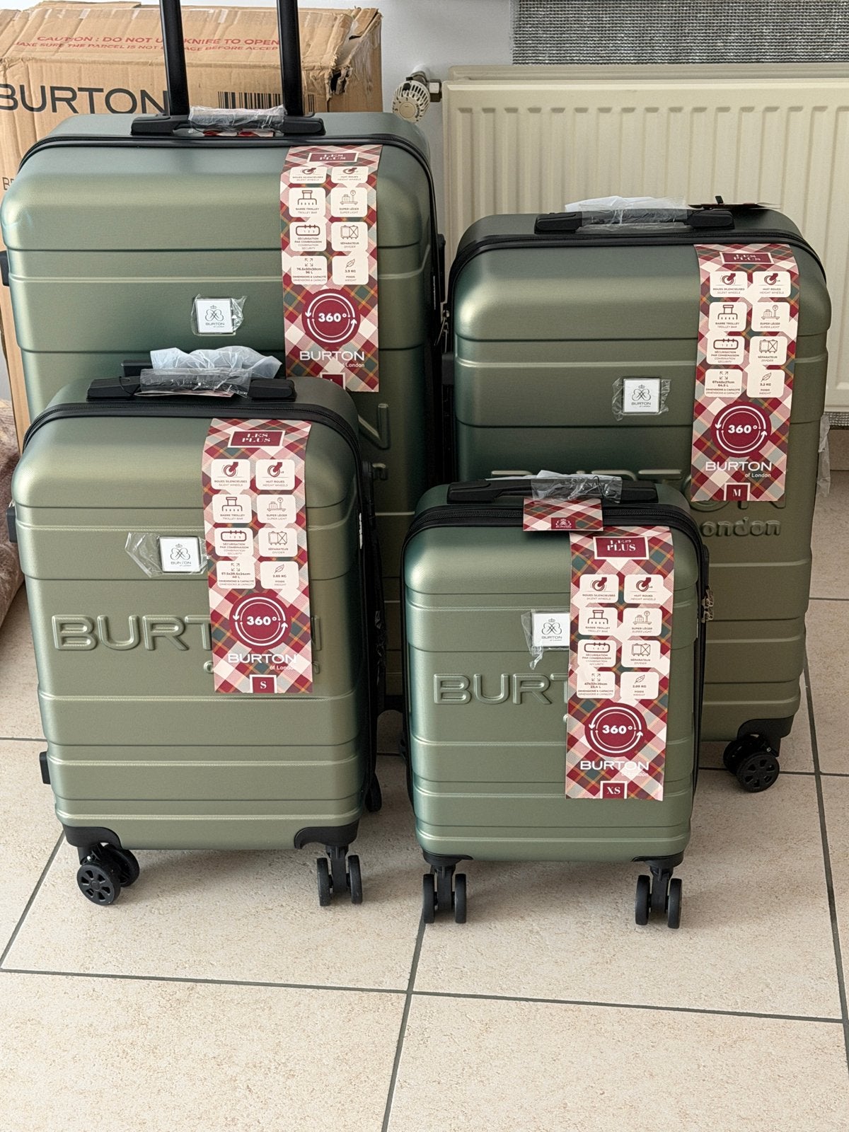 Mooie trolleys/ valiezen/ koffers, Handtassen en Accessoires, Ophalen, Zo goed als nieuw
