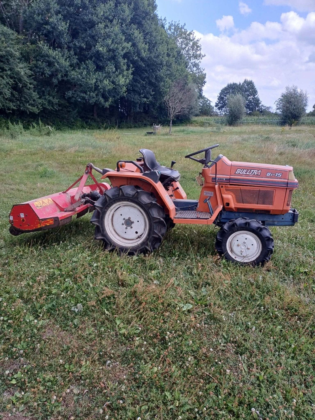 Kubota B1 15, Articles professionnels, Agriculture | Tracteurs, Enlèvement
