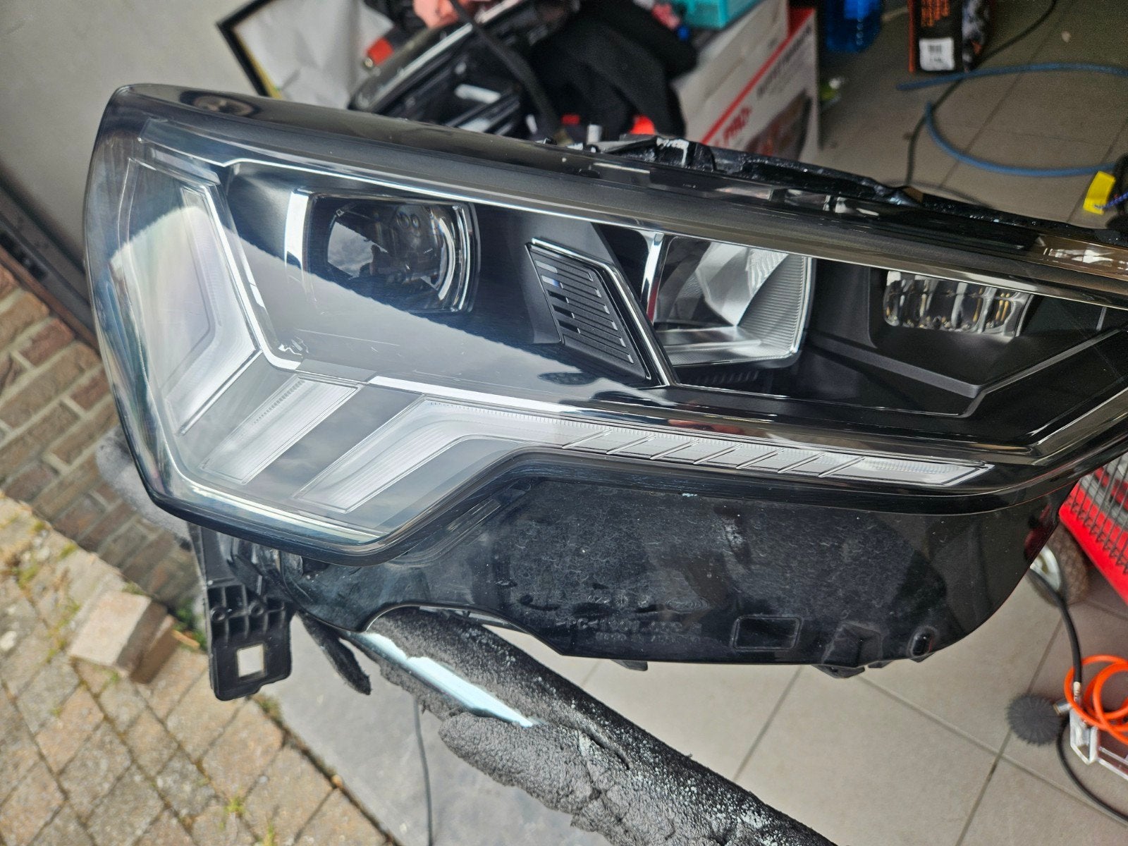 audi a1 q3 en skoda karoq koplamp led, Ophalen of Verzenden, Voor, Audi, Bumper