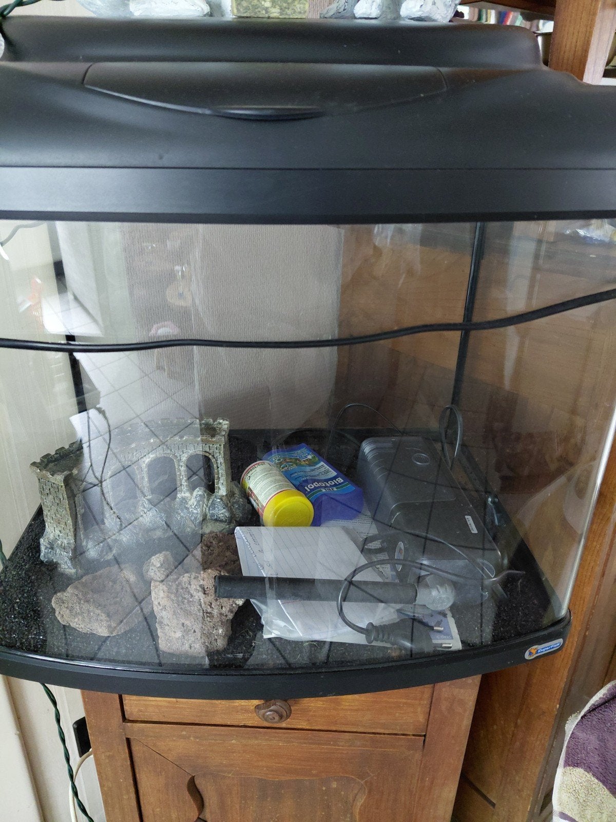 Aquarium met toebehoren, Enlèvement, Pompe