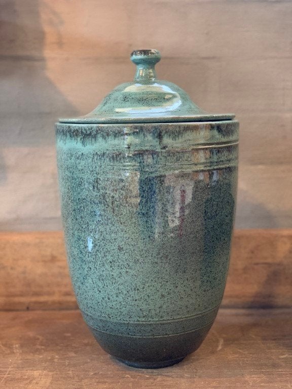 Grote urn, vaas, kruik met deksel van 45 cm hoog, Neuf, Enlèvement ou Envoi, 45 cm, Convient pour l'extérieur