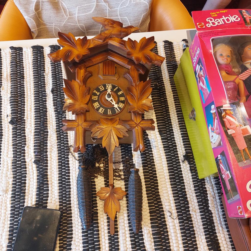Koekoeksklok, Antiek en Kunst, Ophalen