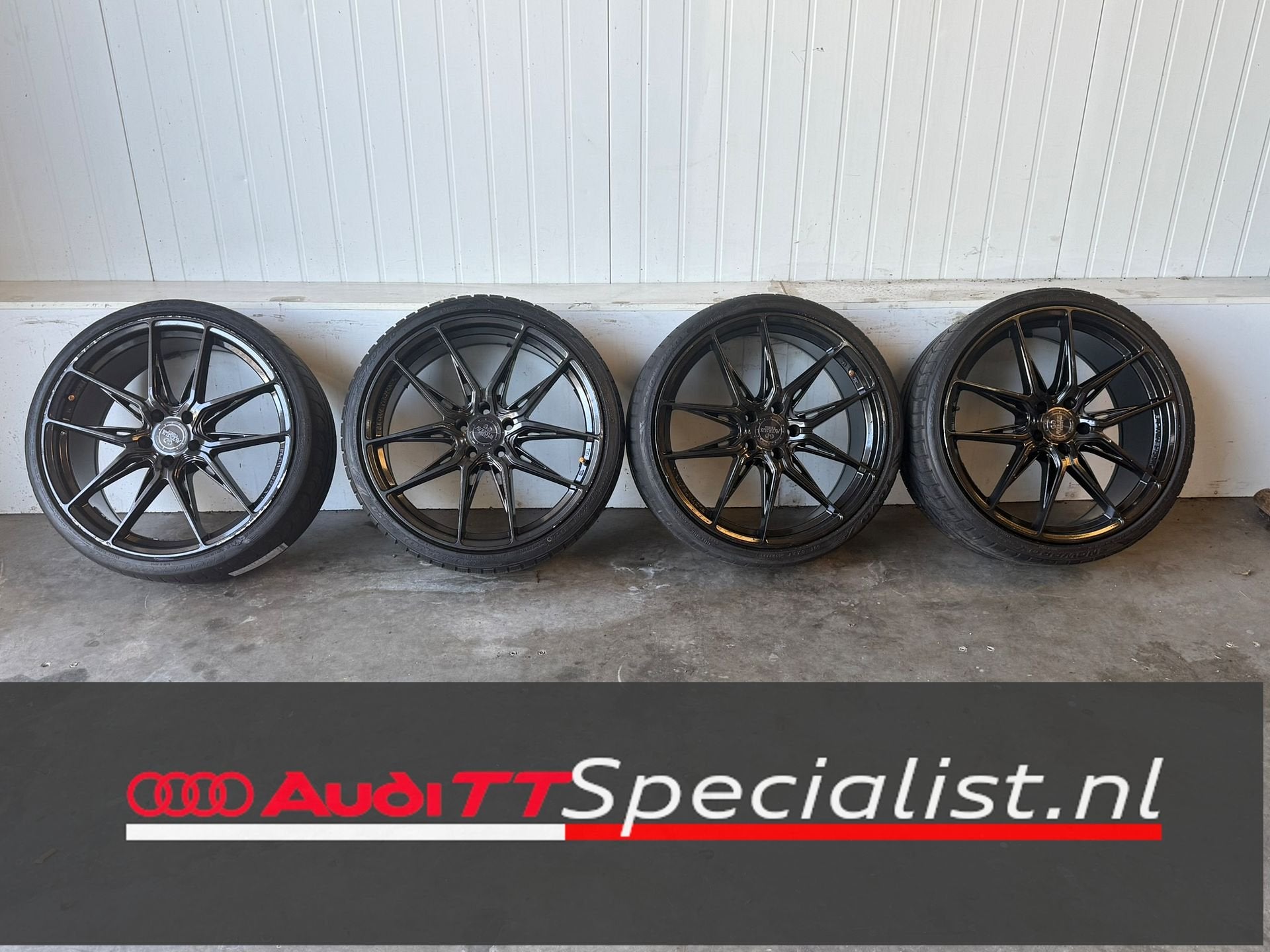 Winterbanden set 19 inch Audi TT/TTS/TTRS 5 x 112 ET32, Auto-onderdelen, Banden en Velgen, Banden en Velgen, Winterbanden, 20 inch