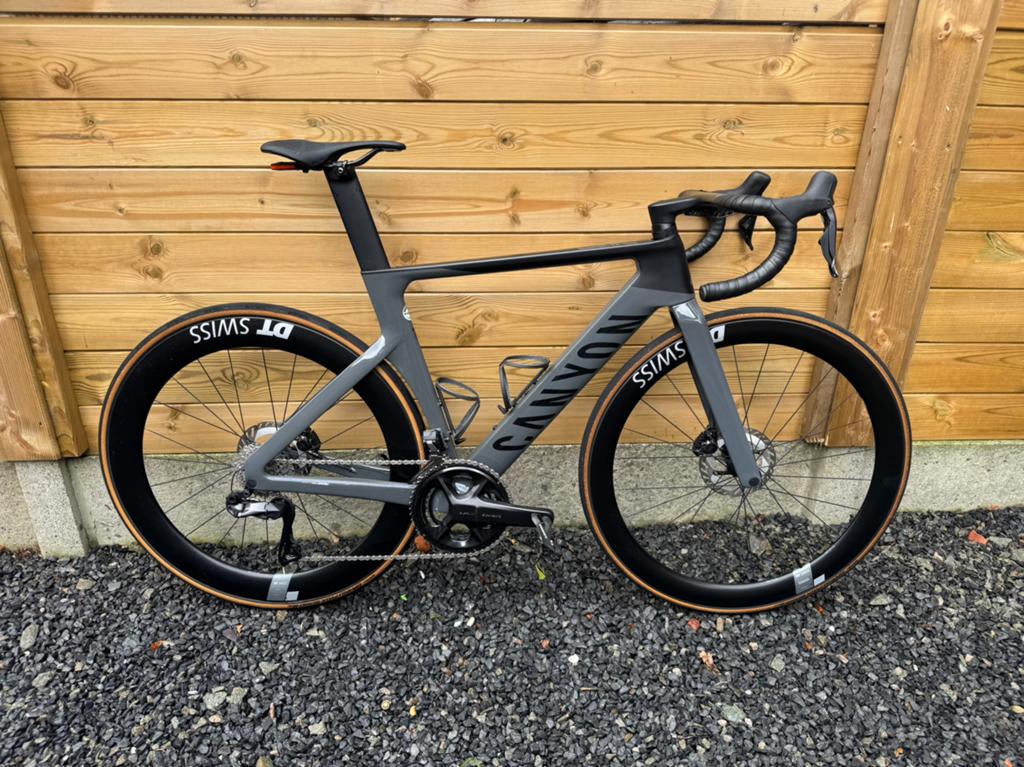 Canyon Aeroad CF SLX 8, Fietsen en Brommers, Ophalen, Zo goed als nieuw