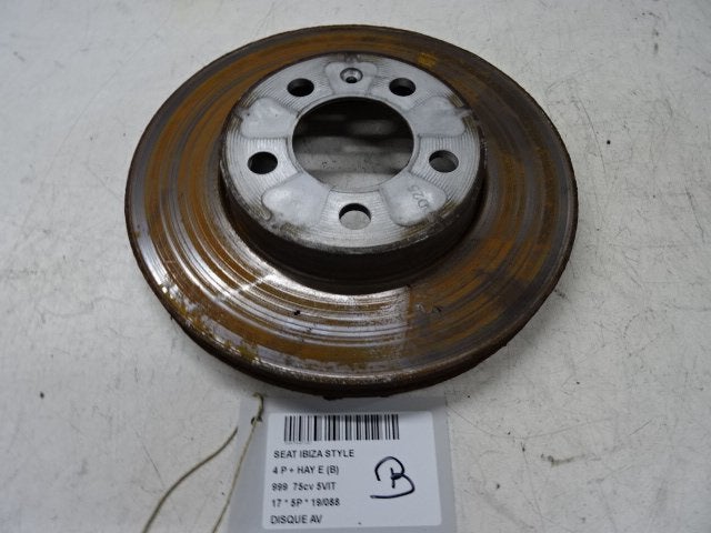 FREIN DISQUE AVANT Seat Ibiza V (KJB) (01-2017/-), Seat Deutschland GmbH, Service@seat.de, Utilisé, Seat