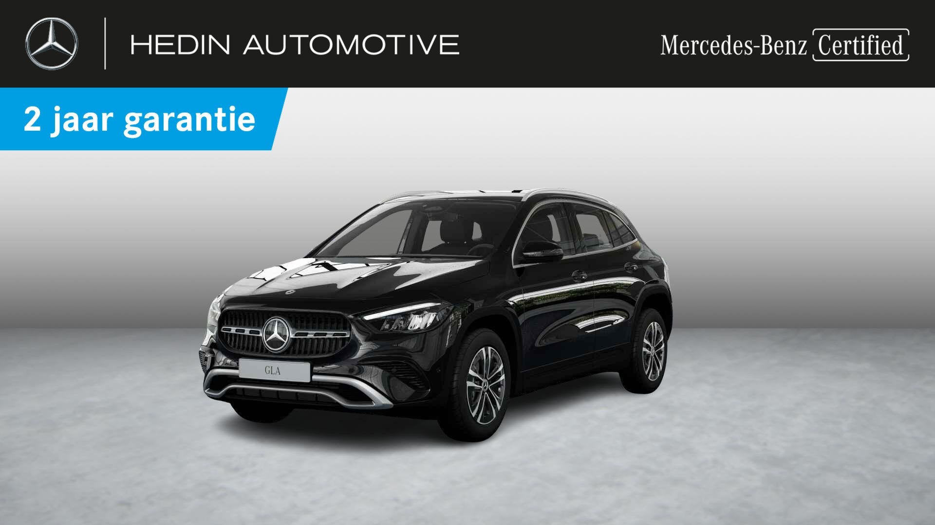 Mercedes-Benz GLA-klasse 180 Essential Line | Smartphone Int, Auto's, Mercedes-Benz, Stof, Gebruikt, Zwart, 4 cilinders